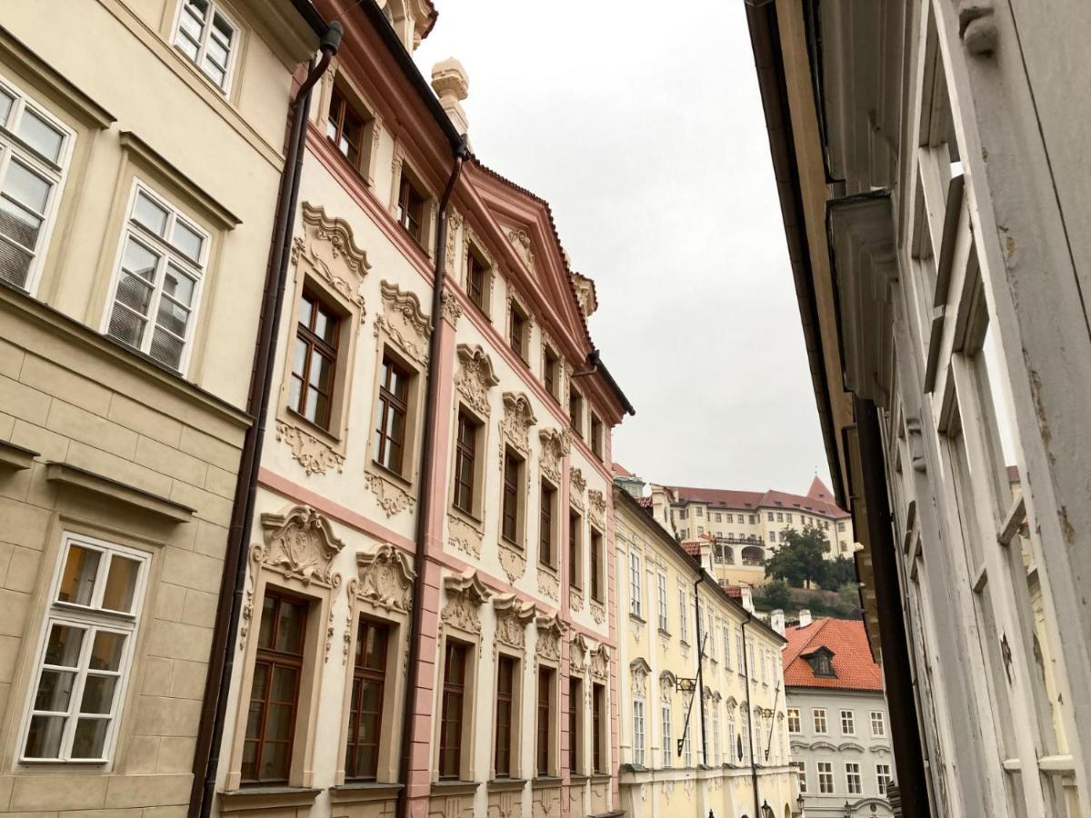 Best Price & Location - Historic Square Residency プラハ エクステリア 写真