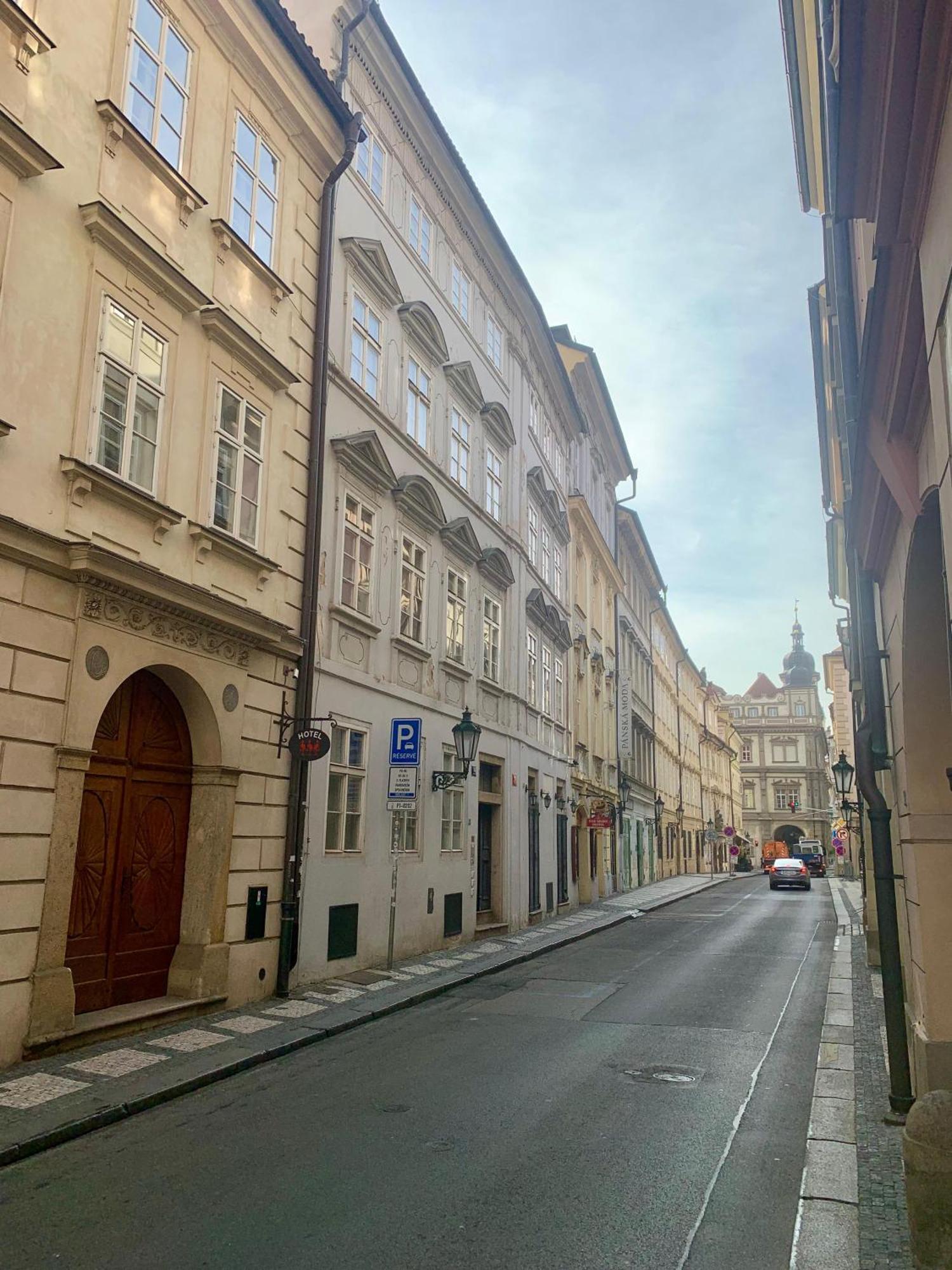 Best Price & Location - Historic Square Residency プラハ エクステリア 写真